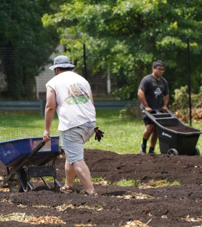 DSC02776 (Copy) DSC02776 (Copy)